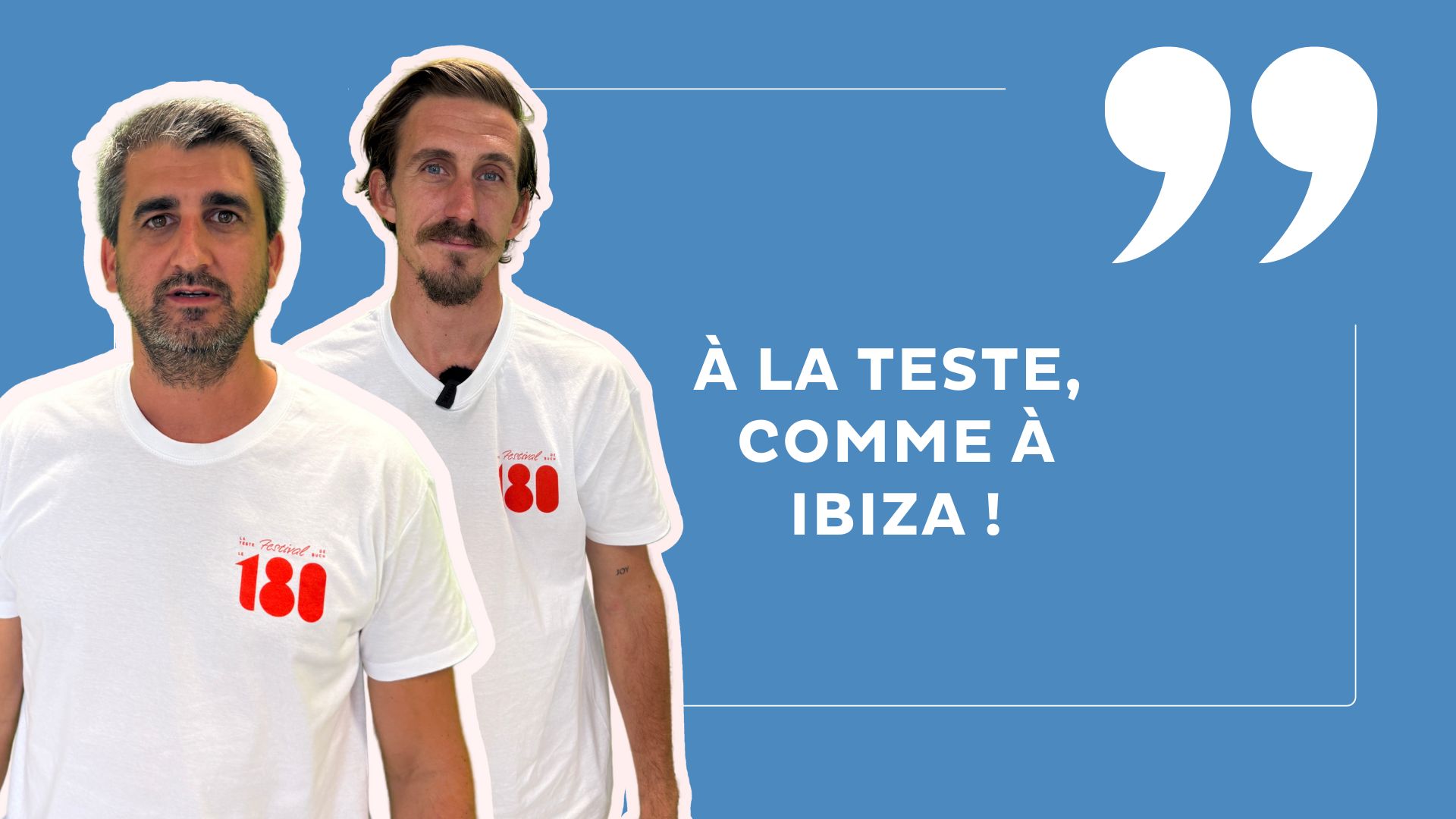 deux hommes sur fond bleu