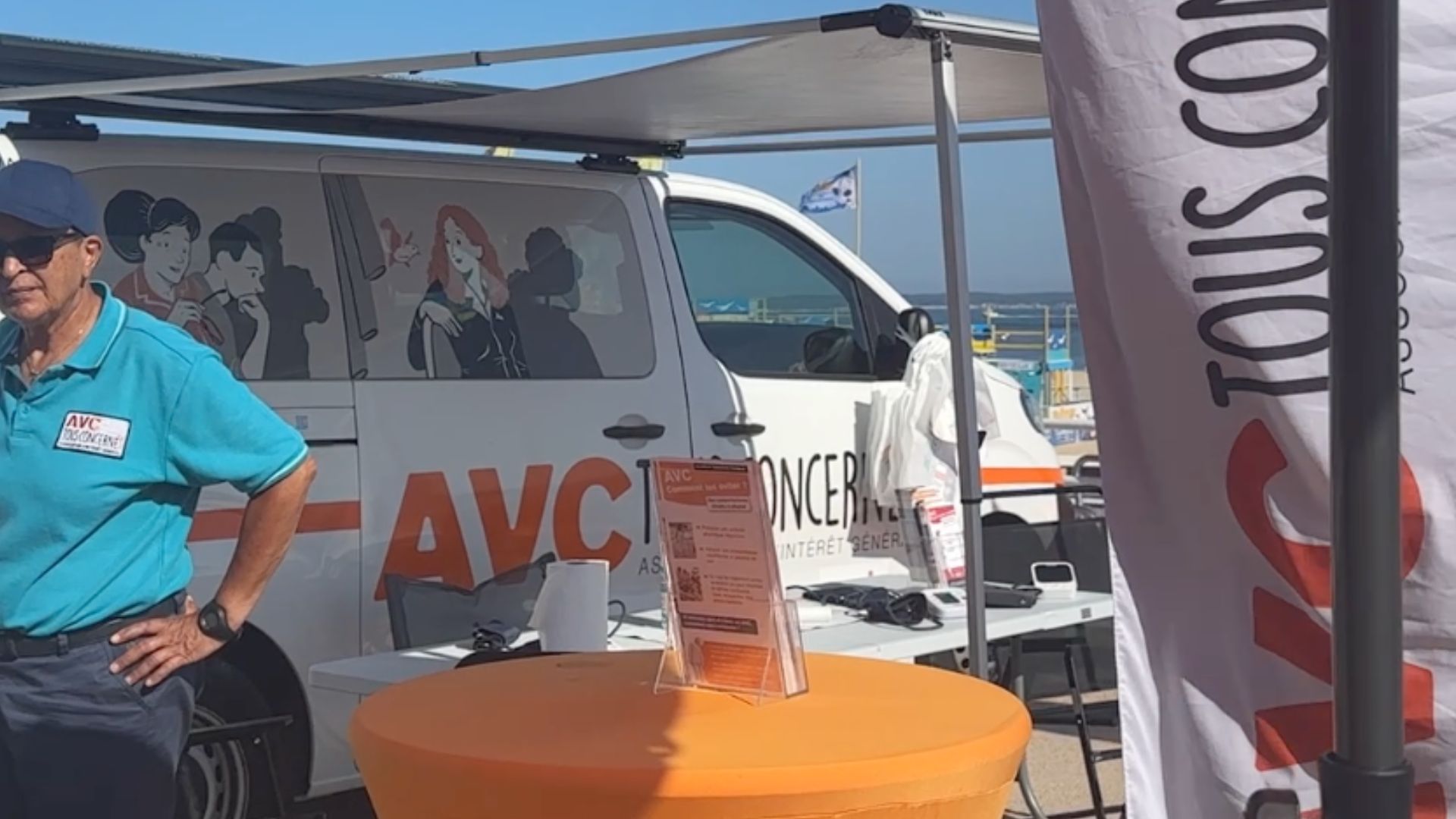 L'Avcvan sur la jetée Thiers à Arcachon