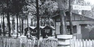 Le site de la Pignada Atlantis, rue du 14-Juillet à Arès dans les années 1950