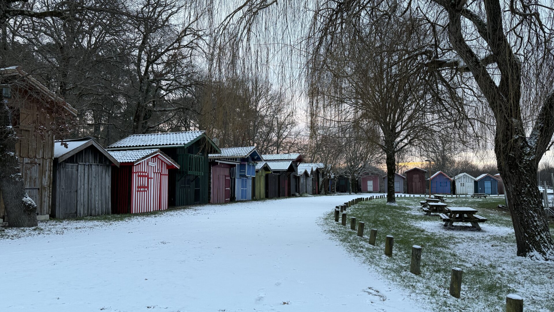 neige sur le port de biganos